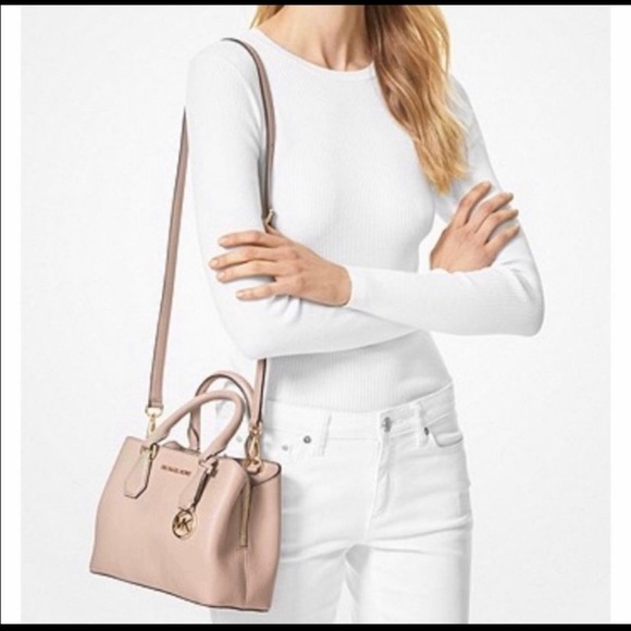 Michael KORS set - Picture 3 of 3